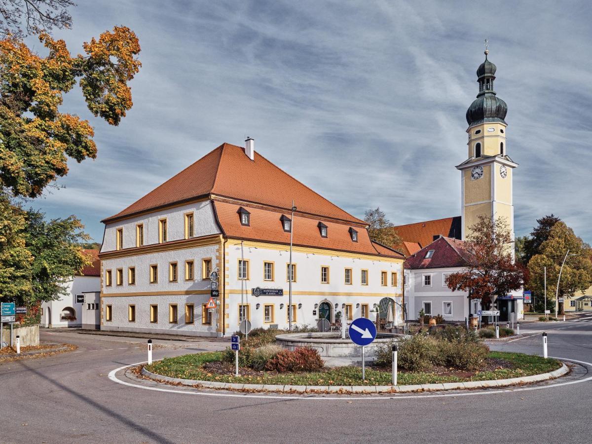 Hofwirthotel Sankt Martin im Innkreis Buitenkant foto